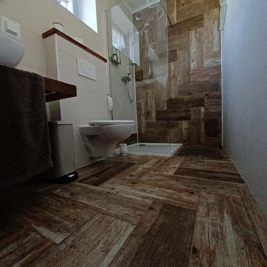 Ubytovani V Soukromi Na Sadove 906 - Valtice Exterior foto